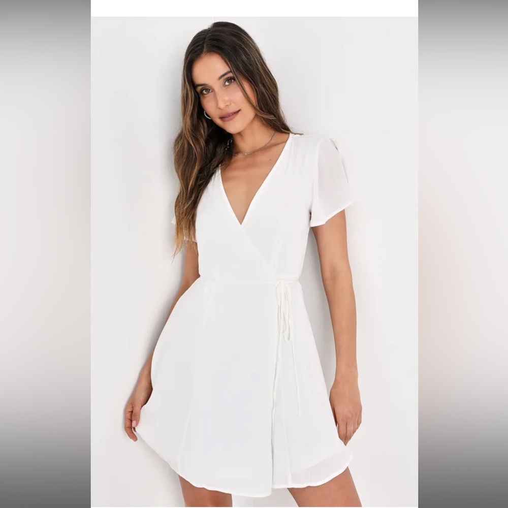 NWT Lulus Harbor Point wrap dress Discontinued!